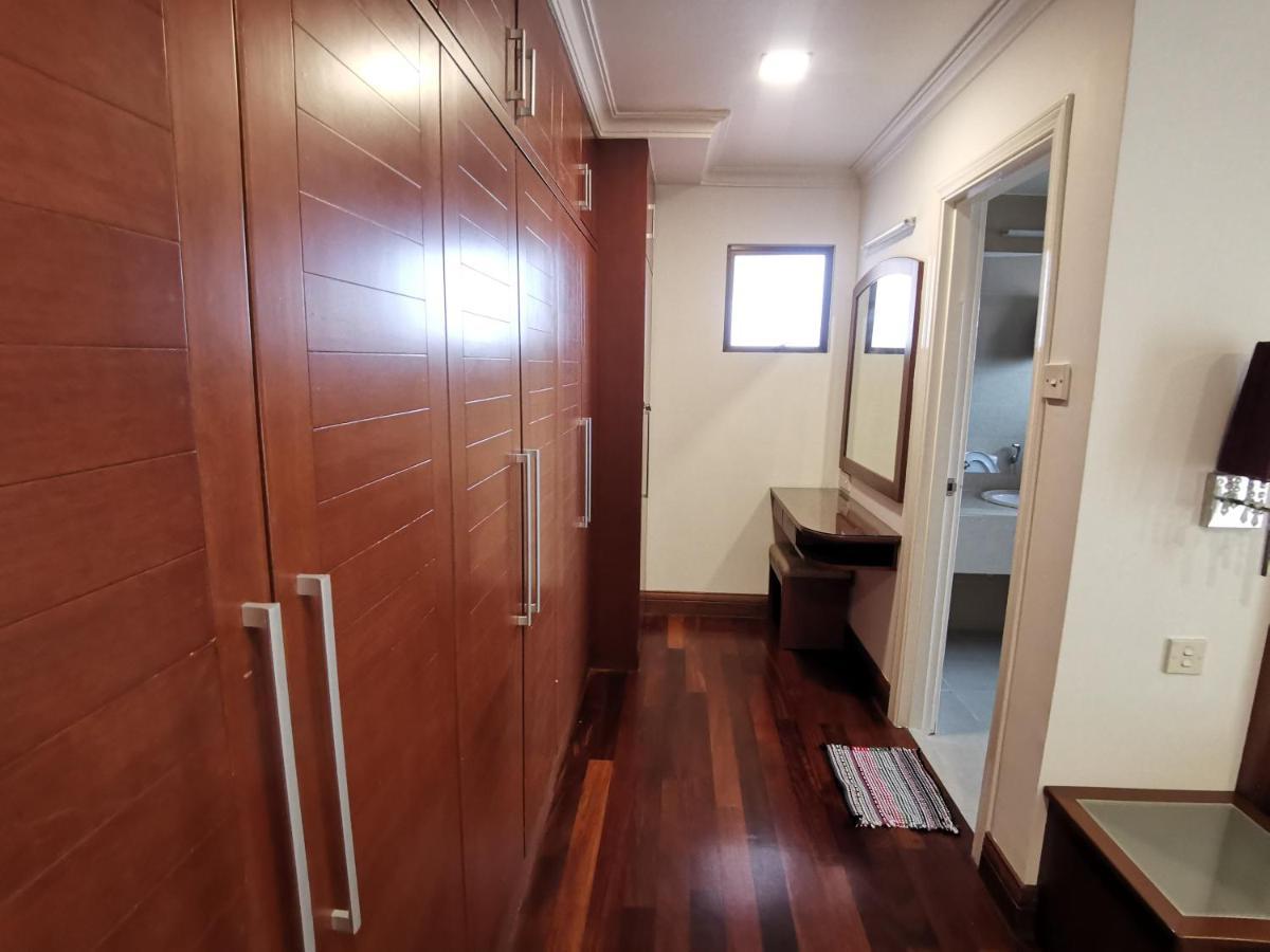 362кв.м 3, 2 баня Апартамент
 в Централен бизнес район Apartment Кота Кинабалу Екстериор снимка
