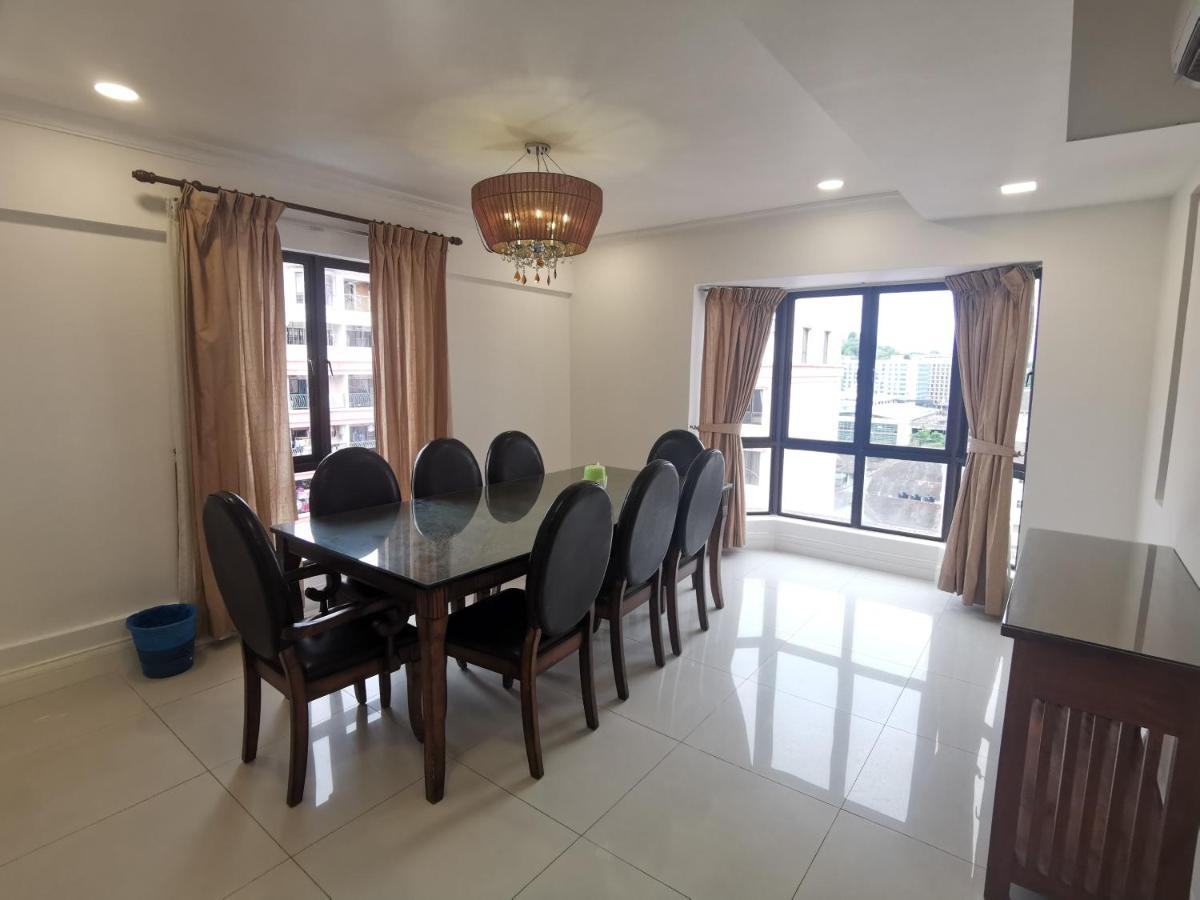 362кв.м 3, 2 баня Апартамент
 в Централен бизнес район Apartment Кота Кинабалу Екстериор снимка
