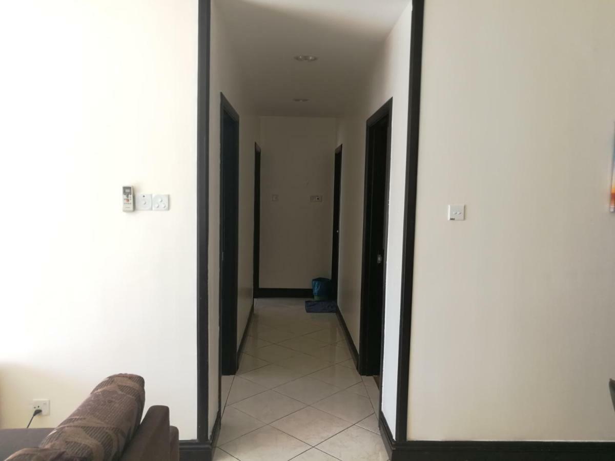 362кв.м 3, 2 баня Апартамент
 в Централен бизнес район Apartment Кота Кинабалу Екстериор снимка